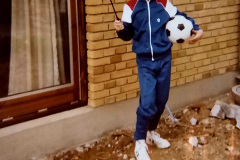 1983