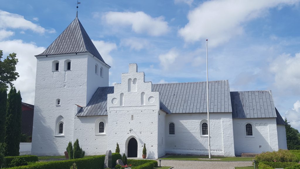 Estruplund Kirke
